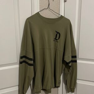 Medium long sleeve Disney Resort tee